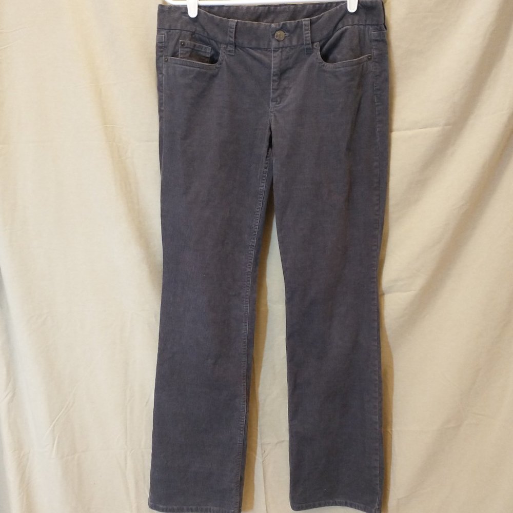 J. Crew Favorite Fit Gray Stretch Corduroy Jeans, size 30R/10